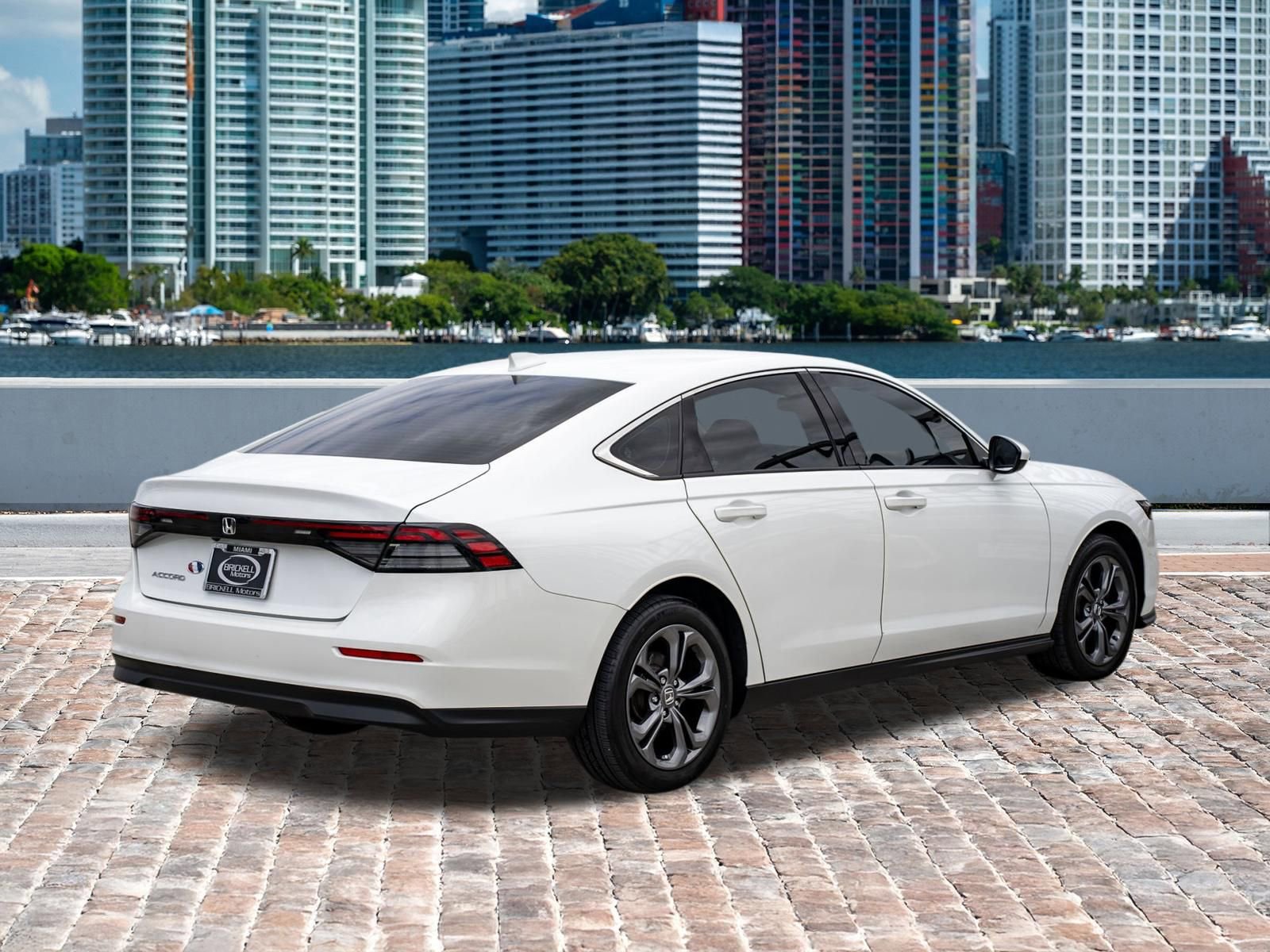 Used 2023 Honda Accord EX image 6