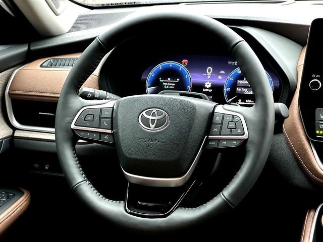 New 2026 Toyota Grand Highlander Platinum image 25