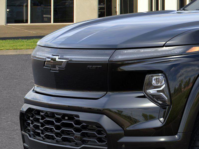 New 2024 Chevrolet Silverado EV RST image 13