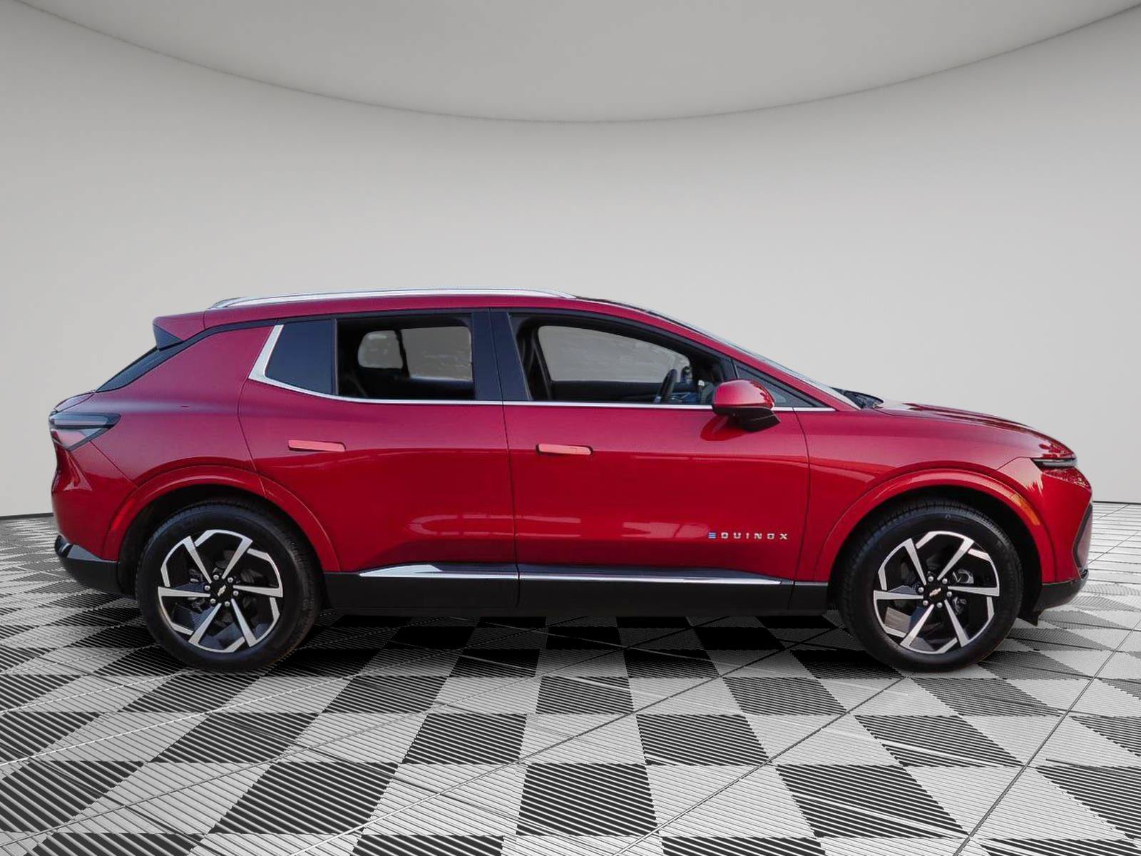 Certified 2025 Chevrolet Equinox EV LT w/ Convenience Package FWD image 8