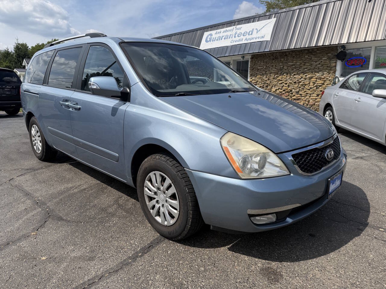 Used 2014 Kia Sedona LX