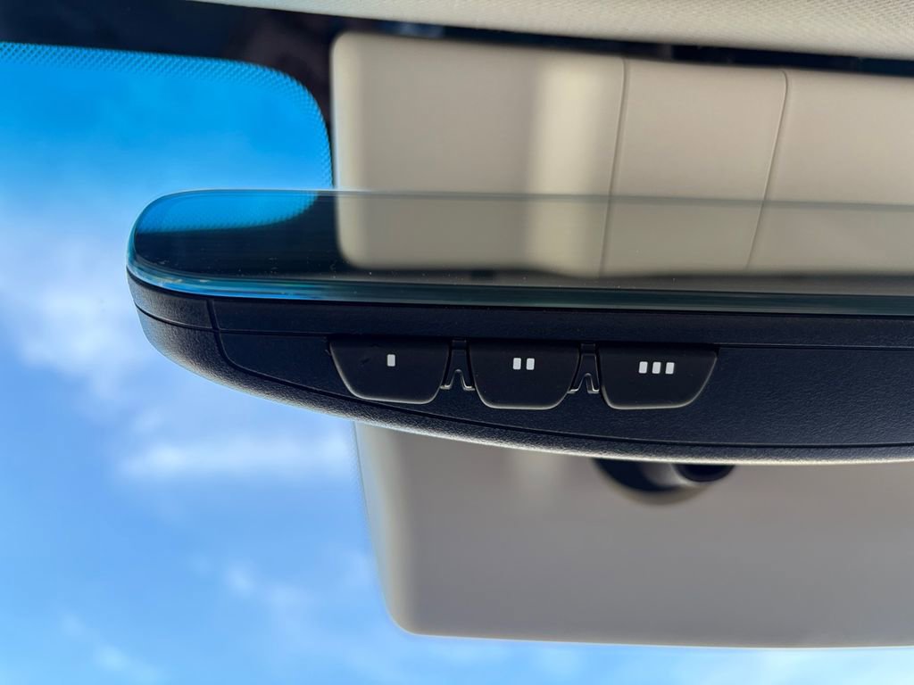 Used 2023 Genesis G80 2.5T image 29