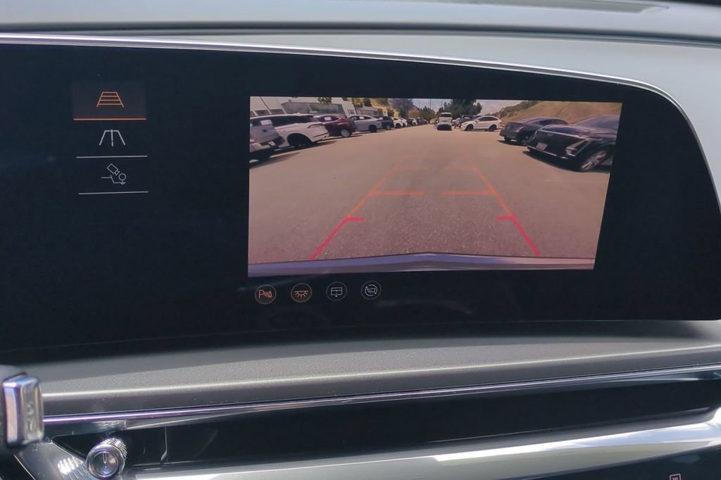 Certified 2024 Cadillac Lyriq Tech AWD/4WD image 12
