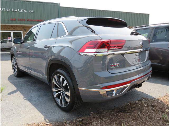 Used 2023 Volkswagen Atlas Cross Sport SEL Premium R-Line AWD/4WD image 2