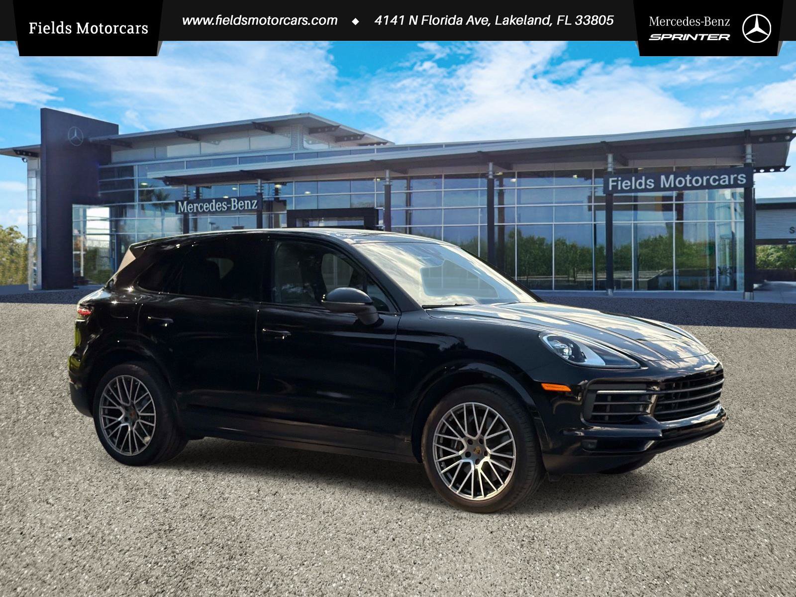 Used 2023 Porsche Cayenne Platinum Edition AWD/4WD image 1