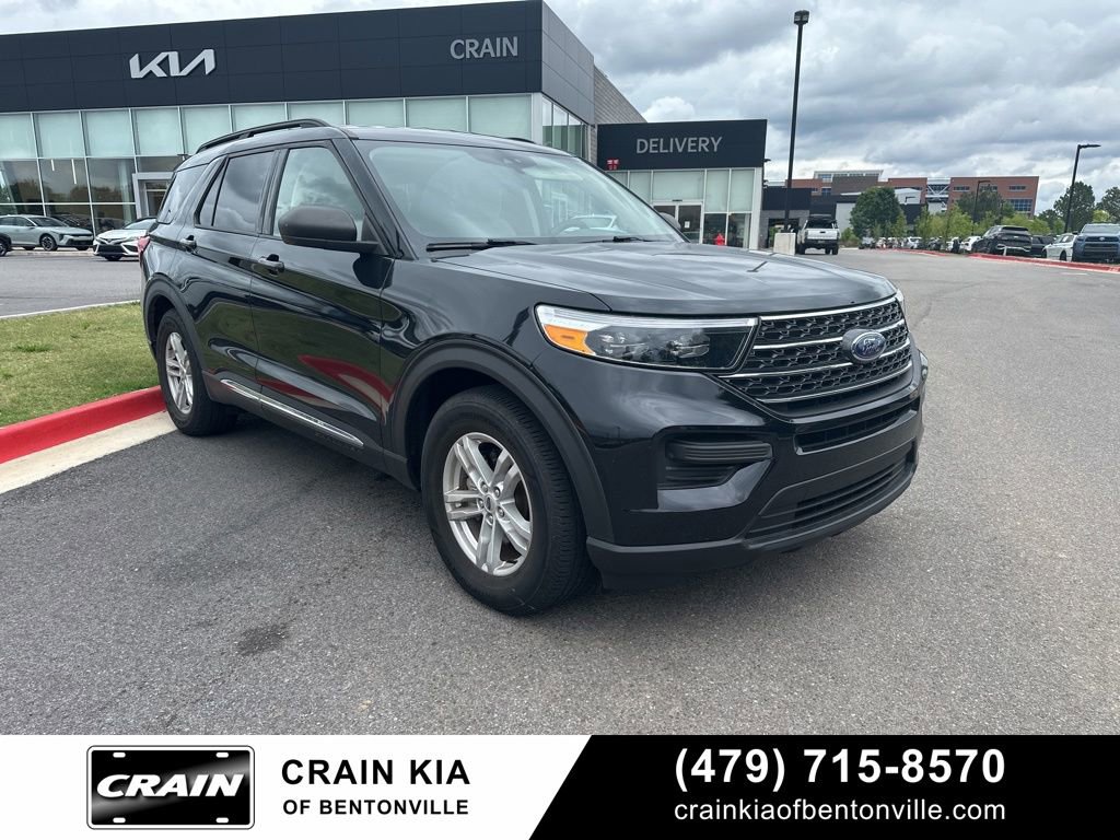 Used 2020 Ford Explorer XLT RWD image 1