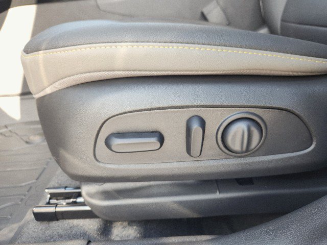 New 2026 Chevrolet Trax ACTIV w/ Driver Confidence Package FWD image 29