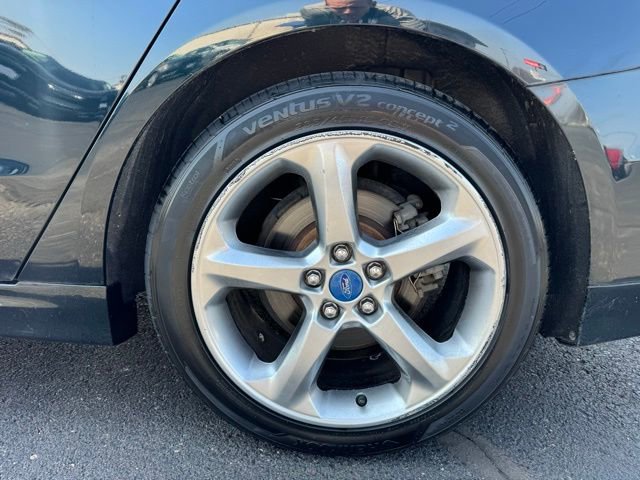 Used 2014 Ford Fusion SE w/ Equipment Group 201A image 16