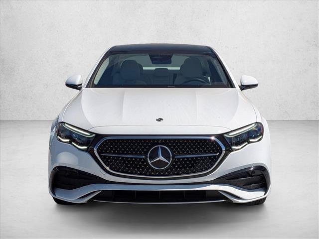 Used 2025 Mercedes-Benz E 350 Sedan image 2