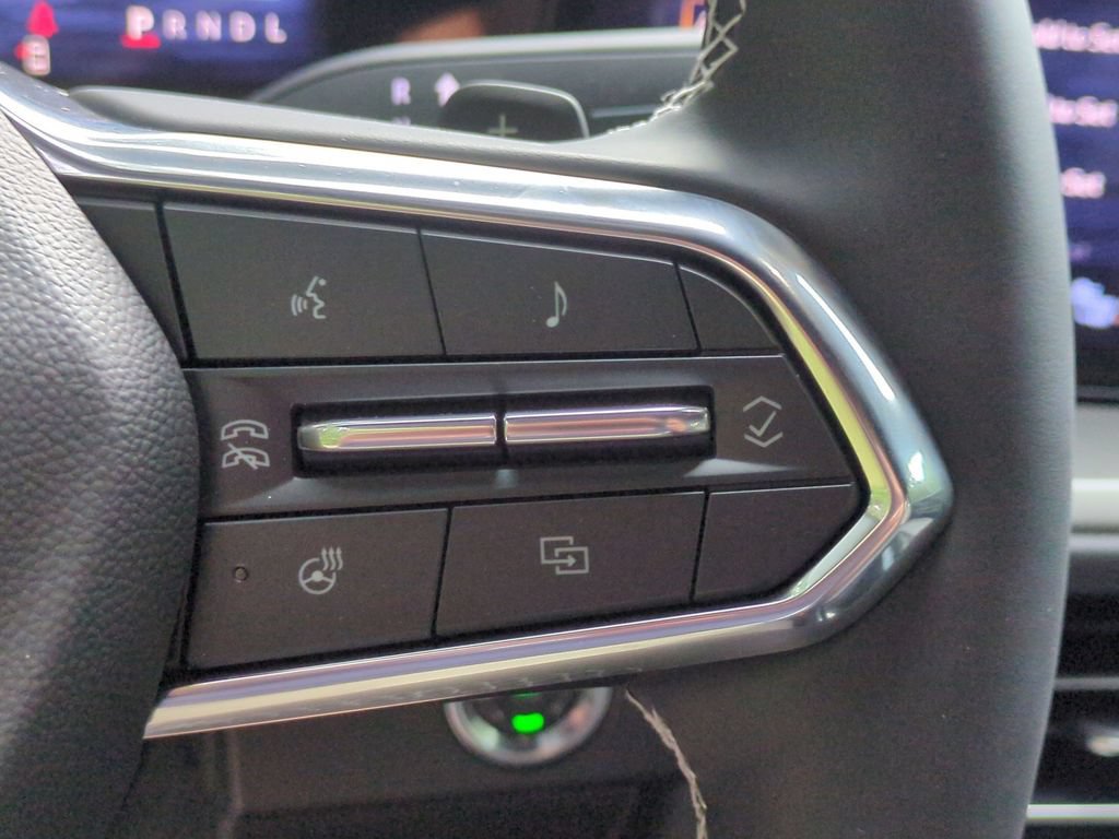 New 2027 Chevrolet Traverse LT w/ Driver Confidence Package FWD image 18