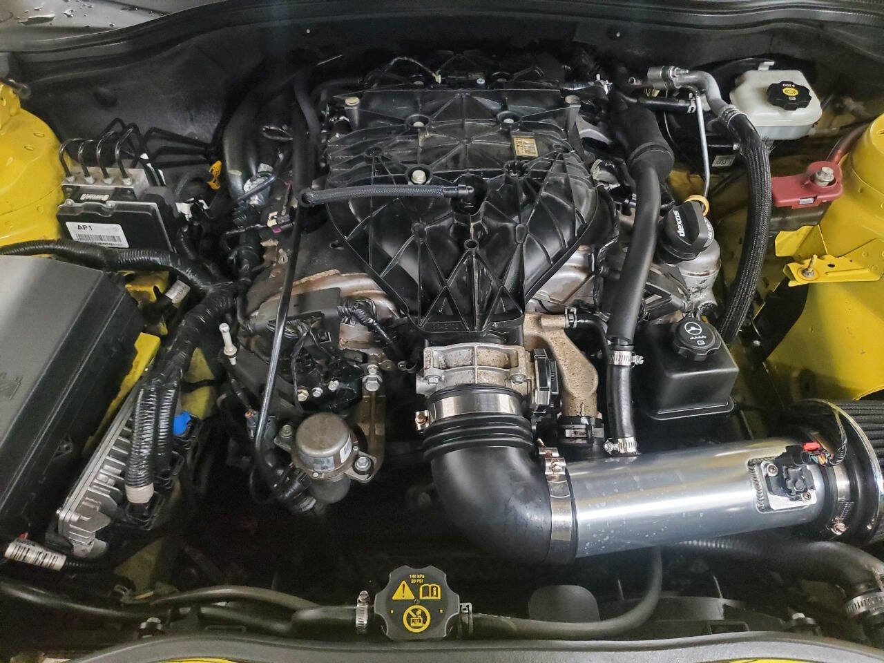 Used 2014 Chevrolet Camaro LT image 4