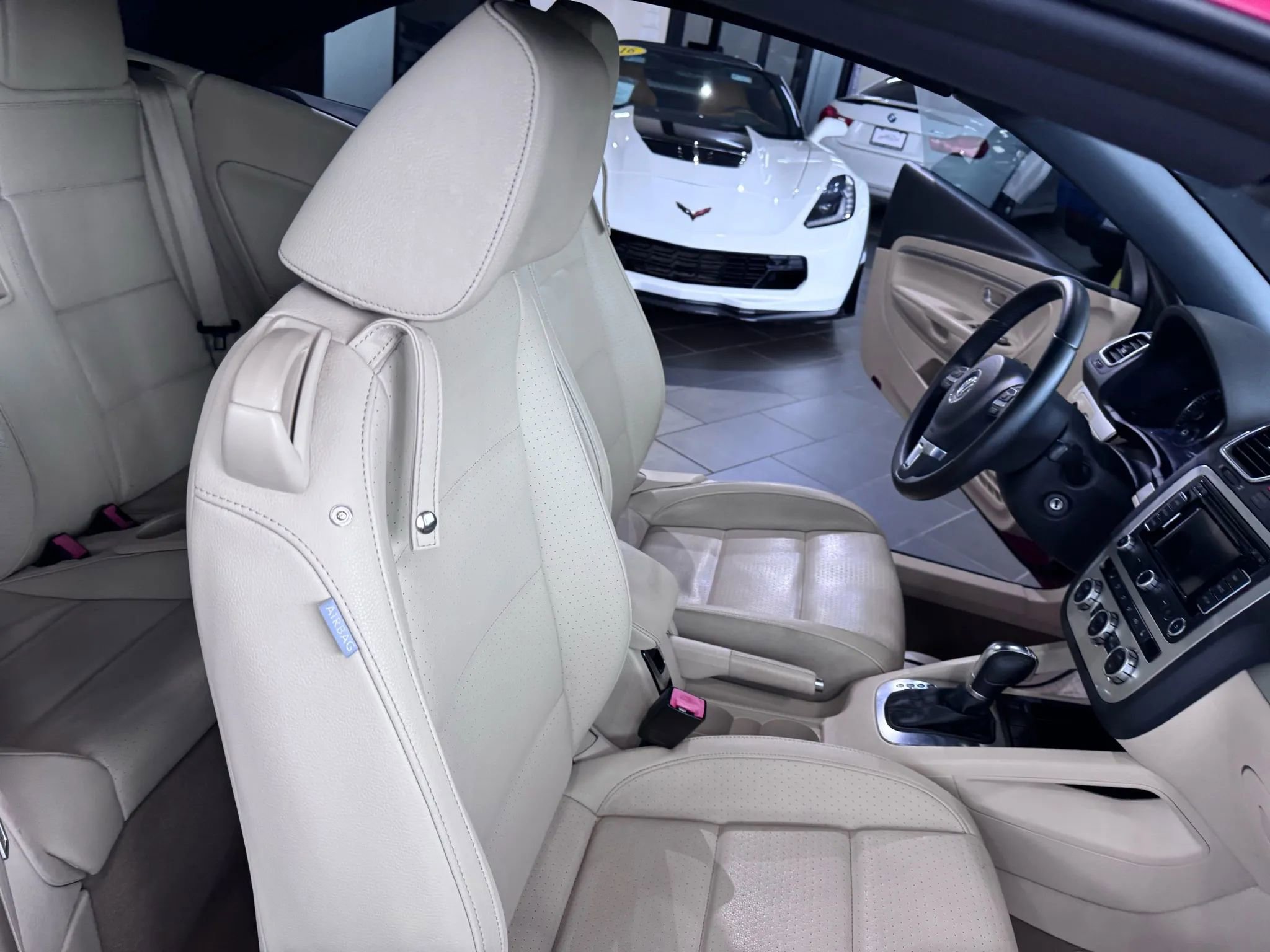 Used 2014 Volkswagen Eos Komfort image 12