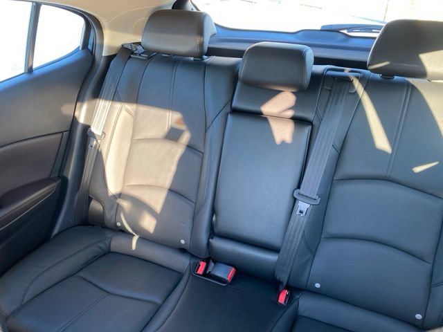Used 2018 MAZDA MAZDA3 Grand Touring w/ Premium Equipment Package FWD image 20