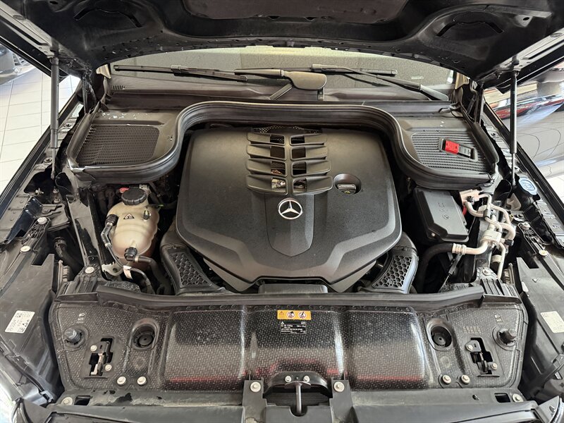 Used 2020 Mercedes-Benz GLS 580 4MATIC image 41