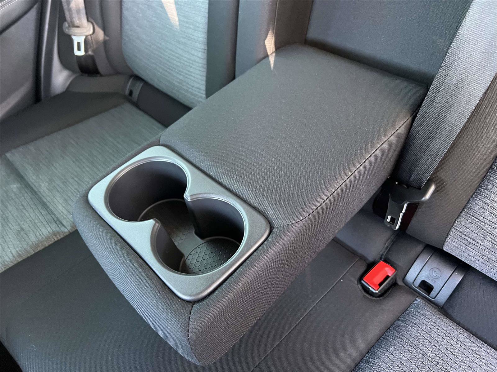 Used 2023 Nissan Rogue SV image 13