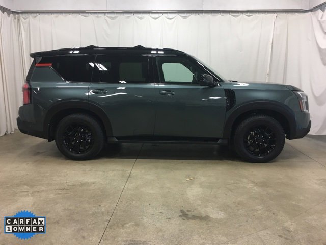 Used 2025 Nissan Armada PRO-4X w/ Pro-4X Premium Package image 2