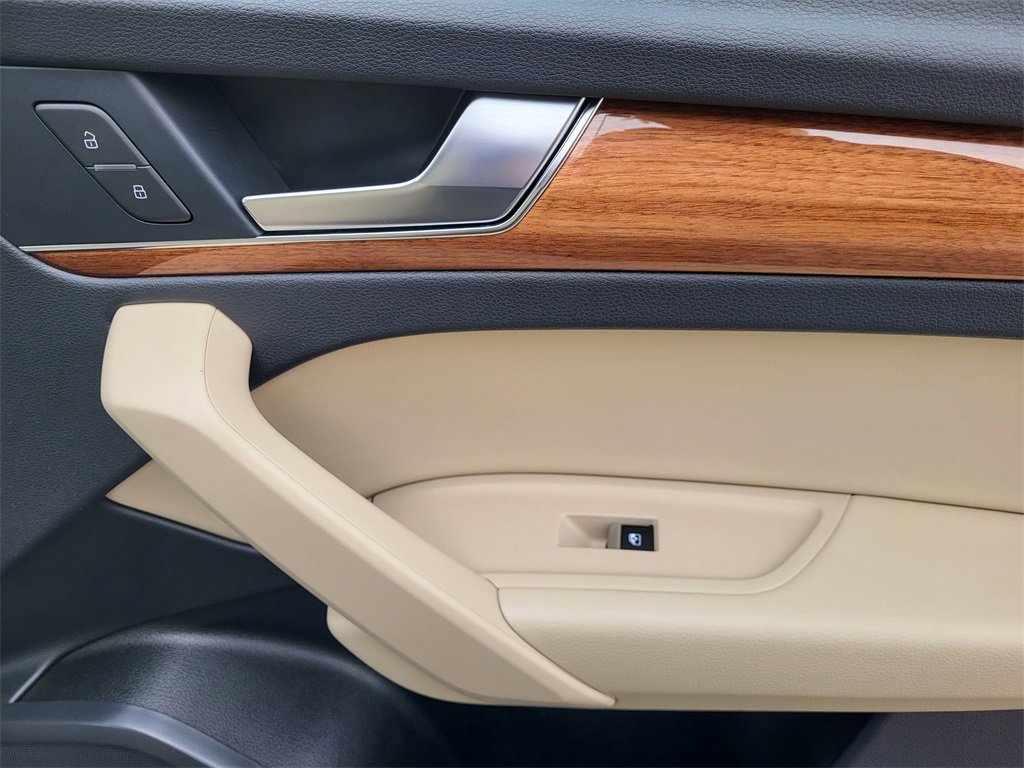 Certified 2023 Audi Q5 2.0T Premium w/ Convenience Package image 17