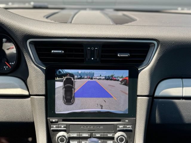 Used 2019 Porsche 911 Carrera 4S AWD/4WD image 23
