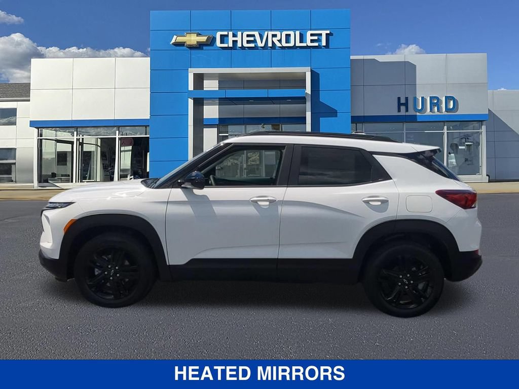 New 2026 Chevrolet TrailBlazer LT w/ Midnight Edition AWD/4WD image 8