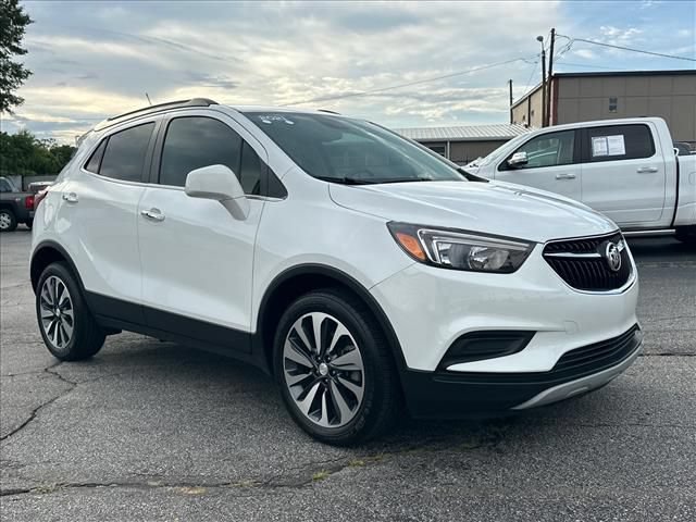 Certified 2021 Buick Encore Preferred w/ Safety Package FWD image 2