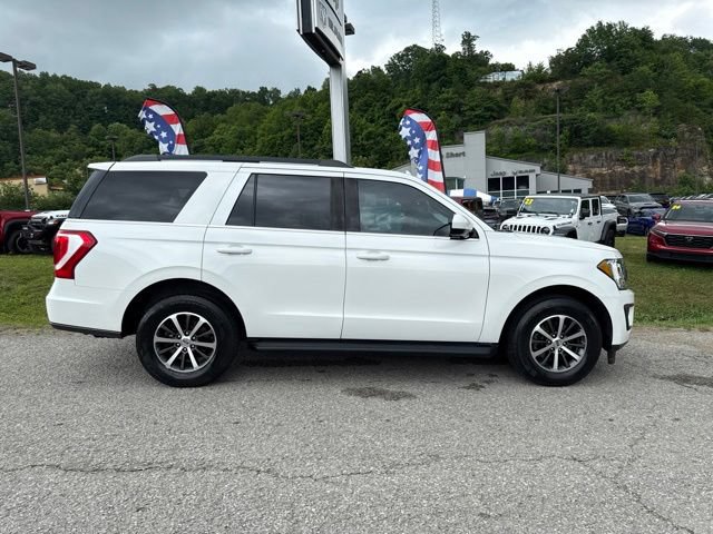 Used 2020 Ford Expedition XLT AWD/4WD image 2