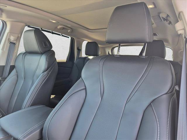 Certified 2026 Acura MDX w/ Technology Package FWD image 14