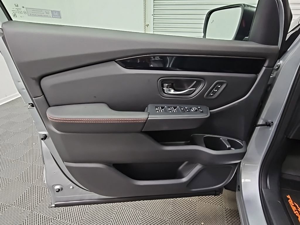 New 2026 Honda Pilot TrailSport image 30