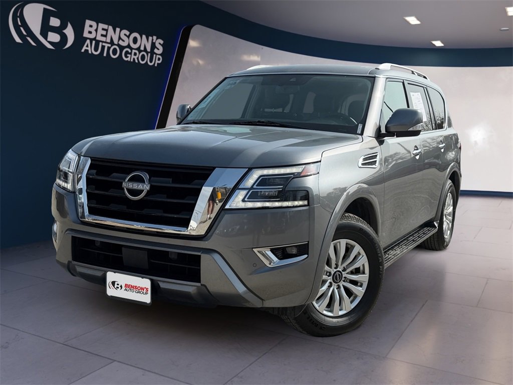 Used 2024 Nissan Armada SV image 1