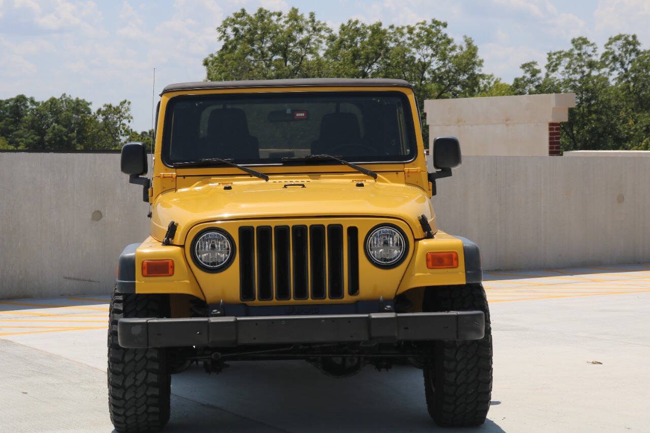 Used 2004 Jeep Wrangler X w/ Convenience Group AWD/4WD image 15