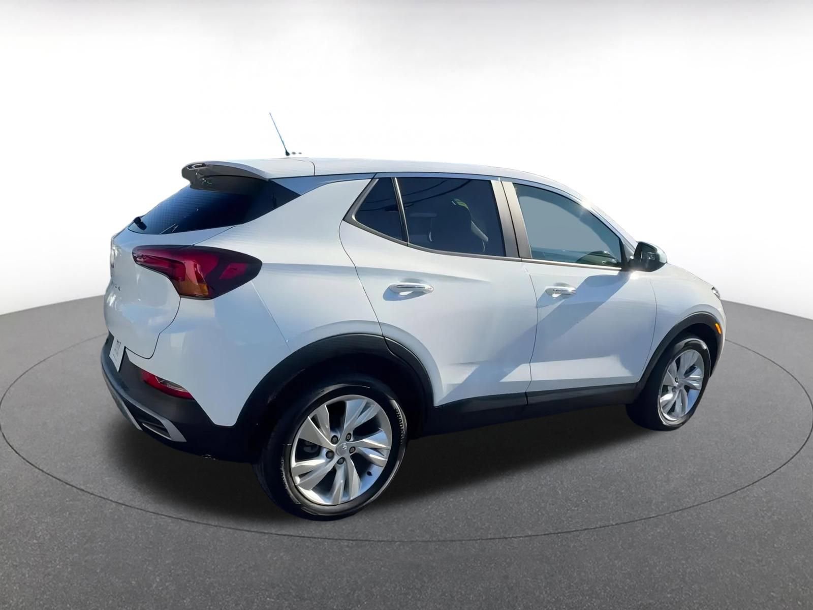 Used 2025 Buick Encore GX Preferred image 15