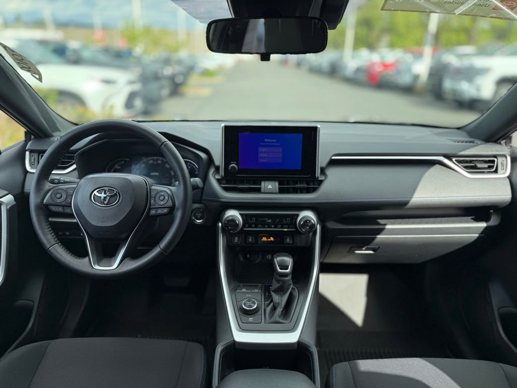 Certified 2025 Toyota RAV4 SE w/ Convenience Package AWD/4WD image 21