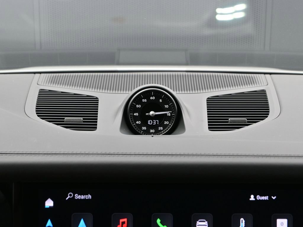 New 2025 Porsche Cayenne E-Hybrid image 25