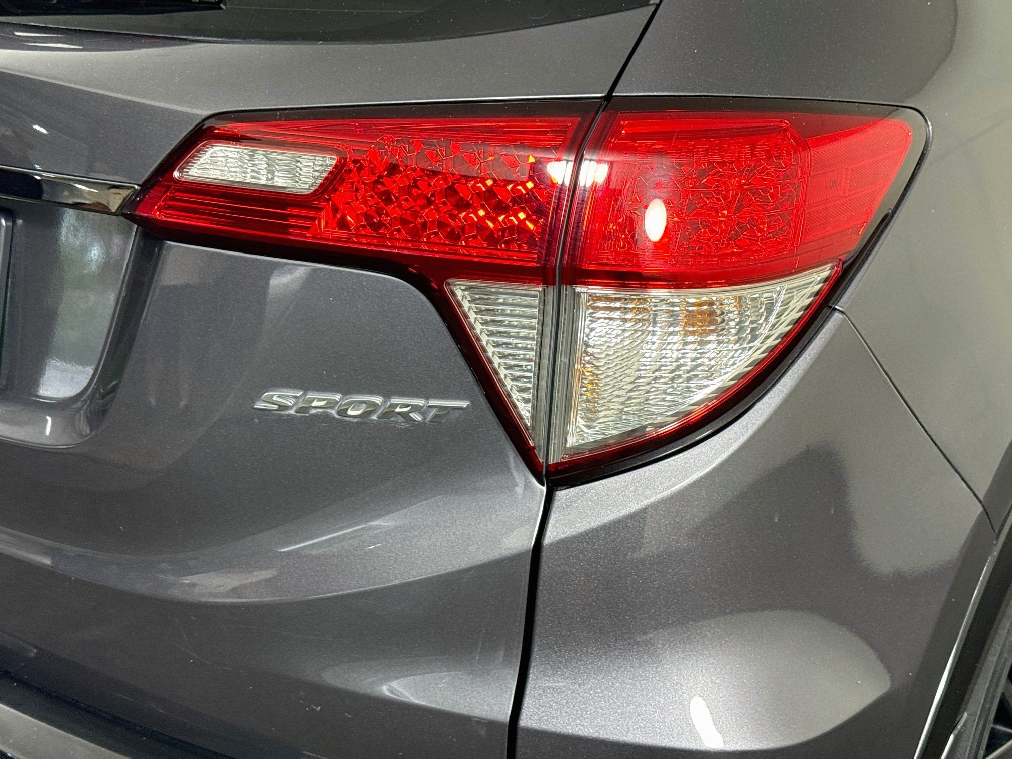 Used 2022 Honda HR-V Sport image 33