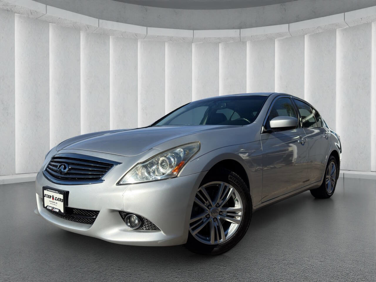 Used 2013 INFINITI G37 x Sedan w/ Premium Pkg