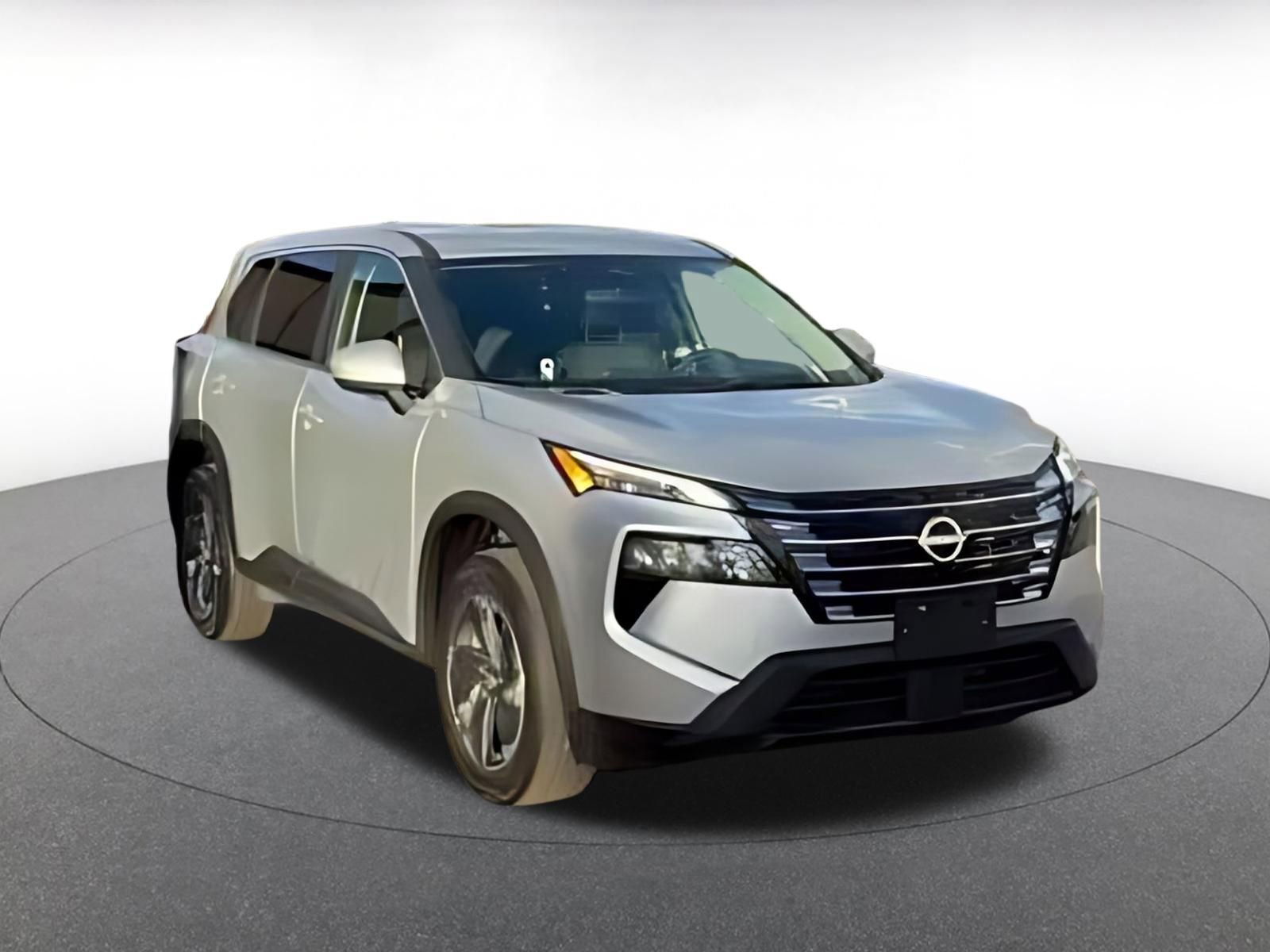 Used 2025 Nissan Rogue SV FWD image 11