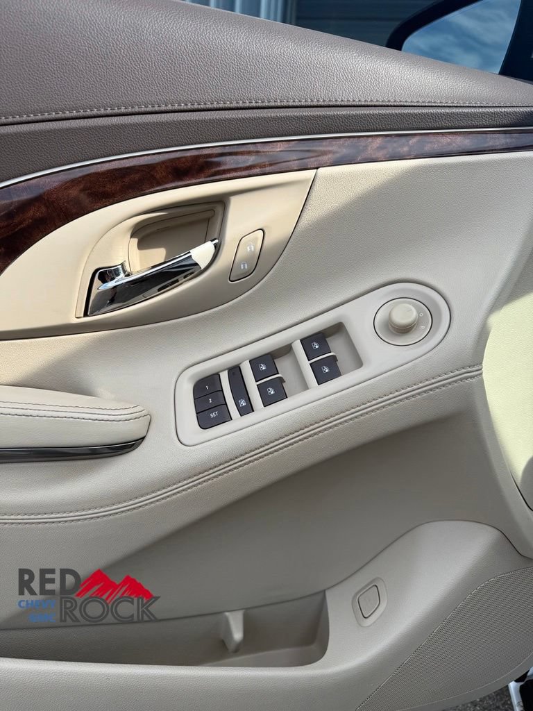 Used 2016 Buick LaCrosse Leather FWD image 11