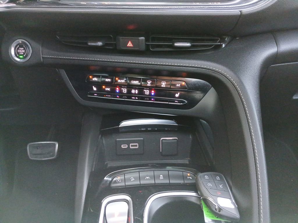 Certified 2023 Buick Envision Essence w/ Sport Touring Package image 36