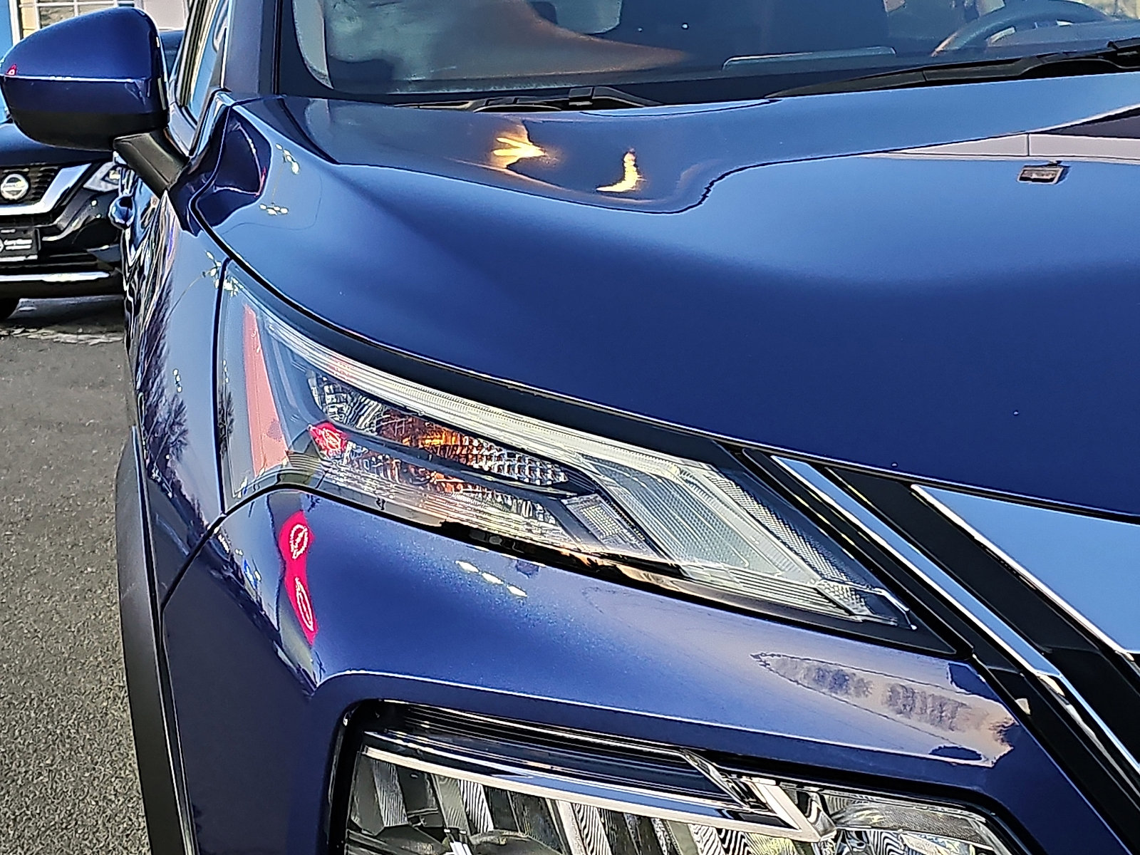 Certified 2023 Nissan Rogue SV image 9