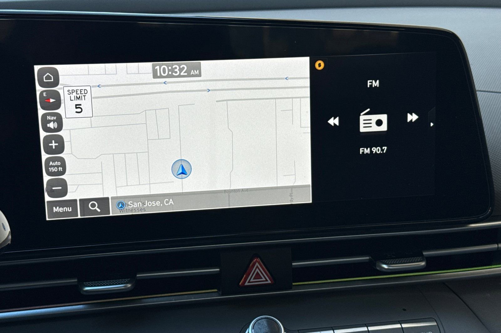 Used 2024 Hyundai Elantra SEL w/ Convenience Package image 40