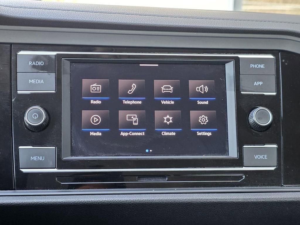 Used 2024 Volkswagen Jetta SE FWD image 14