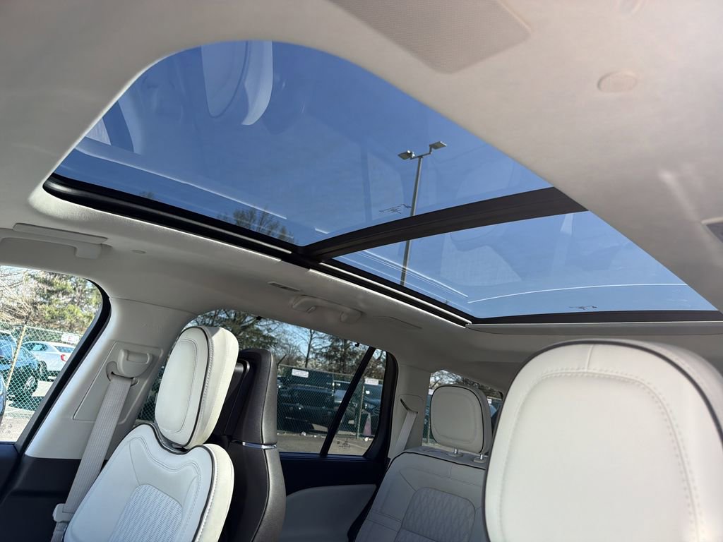 Certified 2023 Lincoln Aviator Black Label Grand Touring image 29