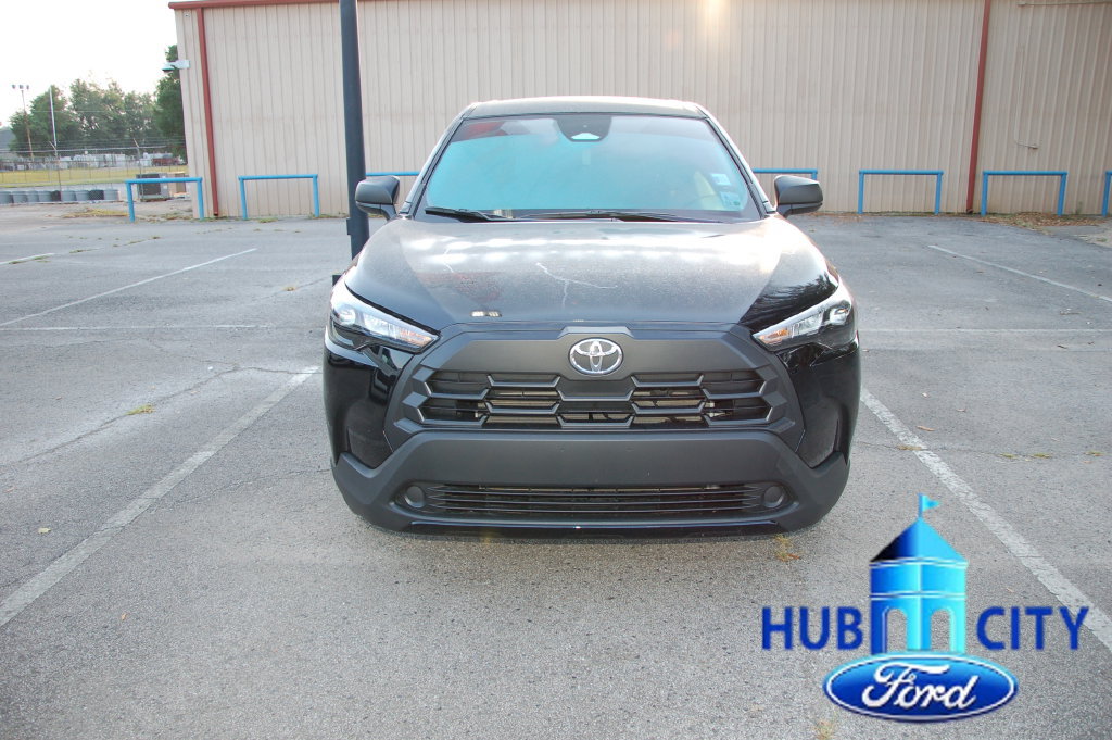 Used 2026 Toyota Corolla Cross L FWD image 8