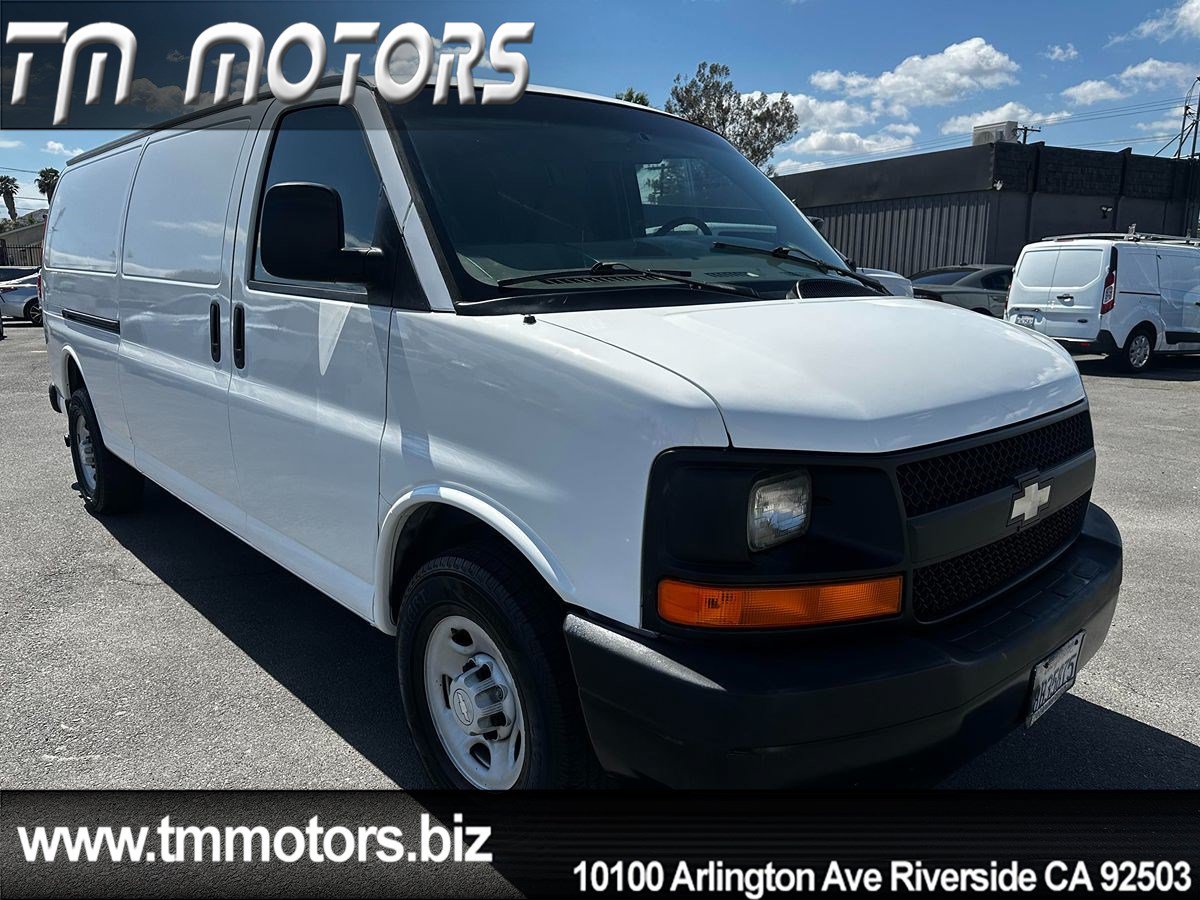 Used 2006 Chevrolet Express 2500 Extended w/ Power and Light Package RWD image 16