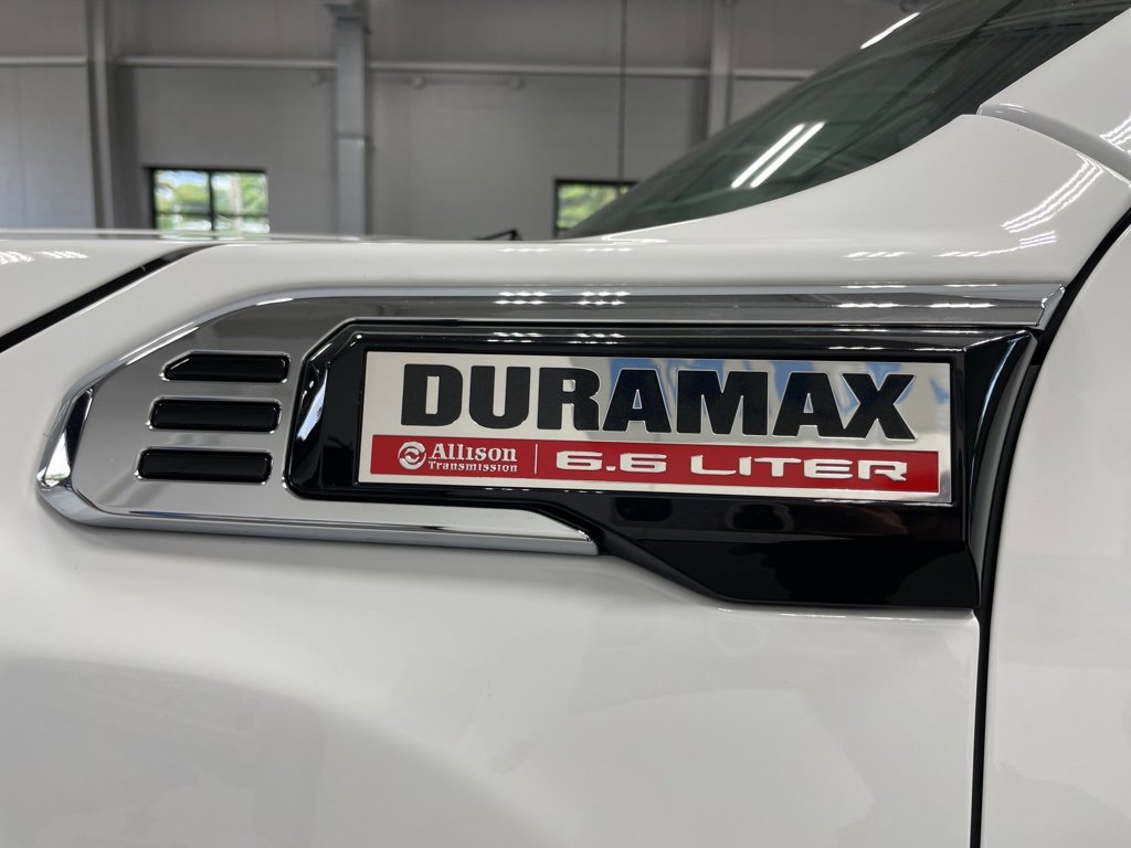 Used 2024 GMC Sierra 3500 Denali image 39