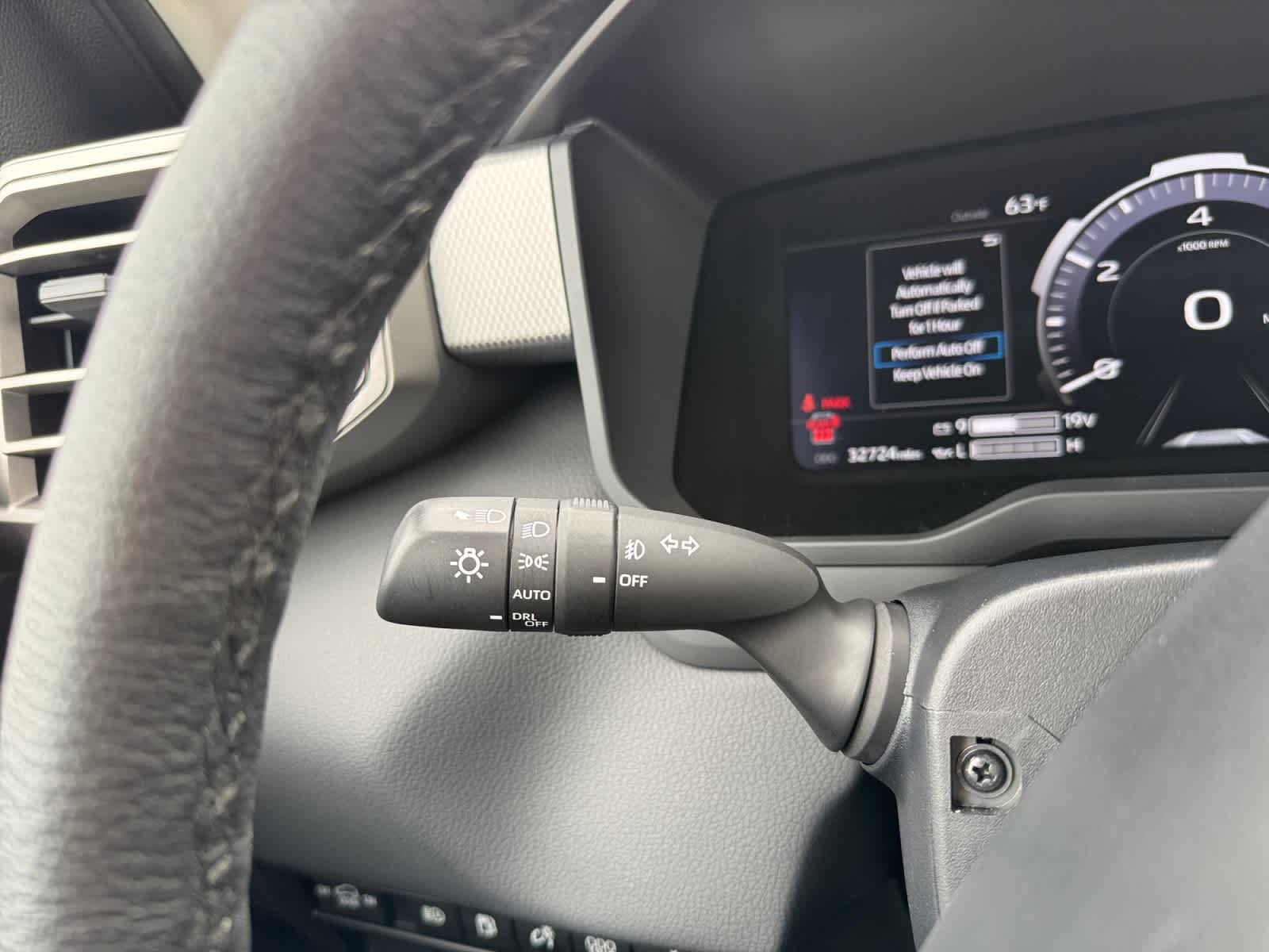 Used 2023 Toyota Sequoia Limited image 22