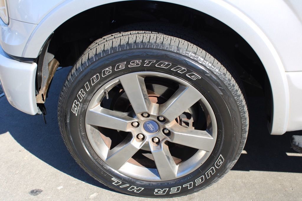 Used 2016 Ford F150 XLT w/ Equipment Group 302A Luxury image 12