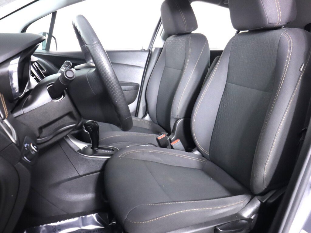 Used 2020 Chevrolet Trax LS w/ Tint and Cruise Package FWD image 26