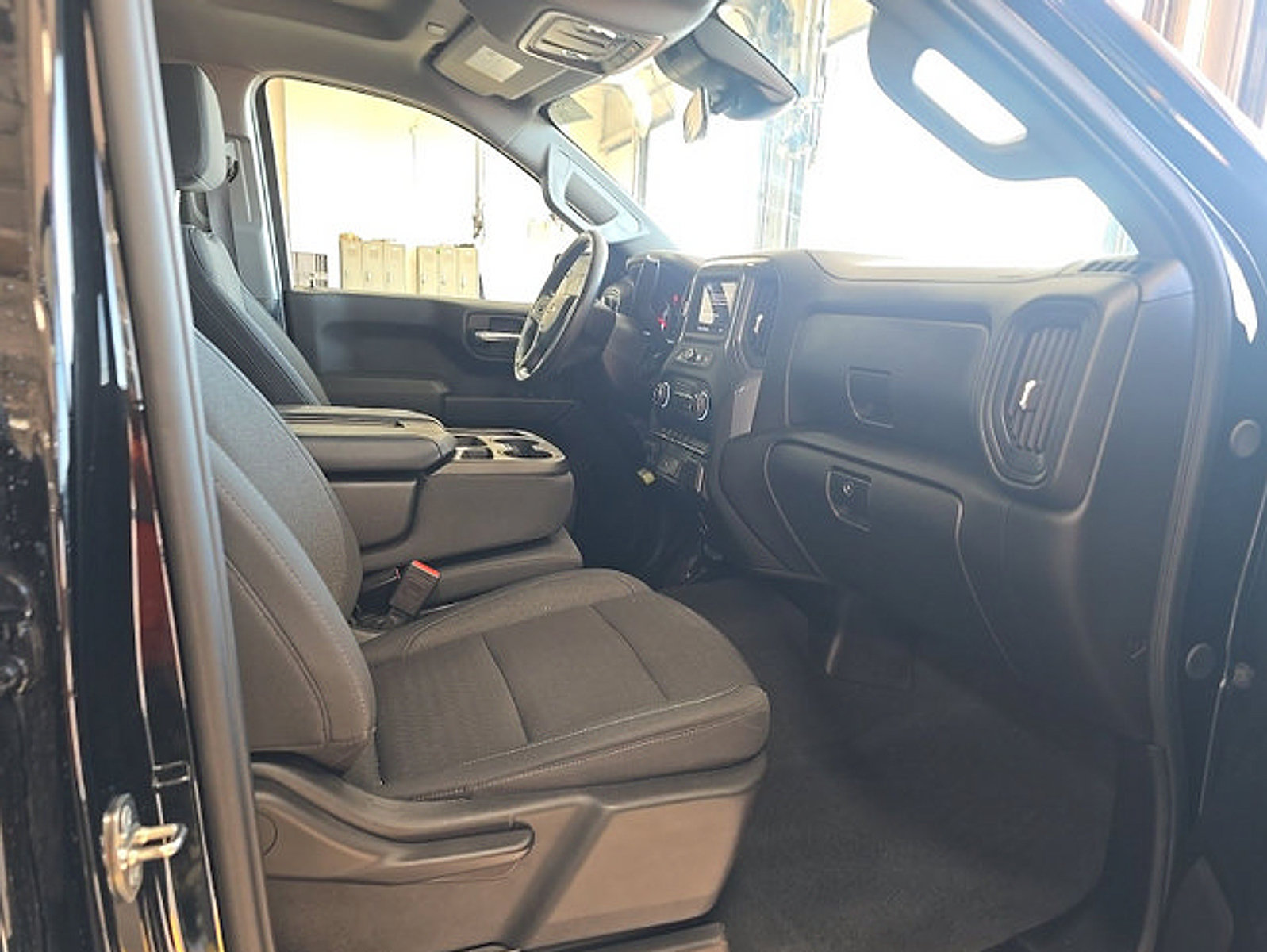 Used 2024 Chevrolet Silverado 1500 Custom AWD/4WD image 19