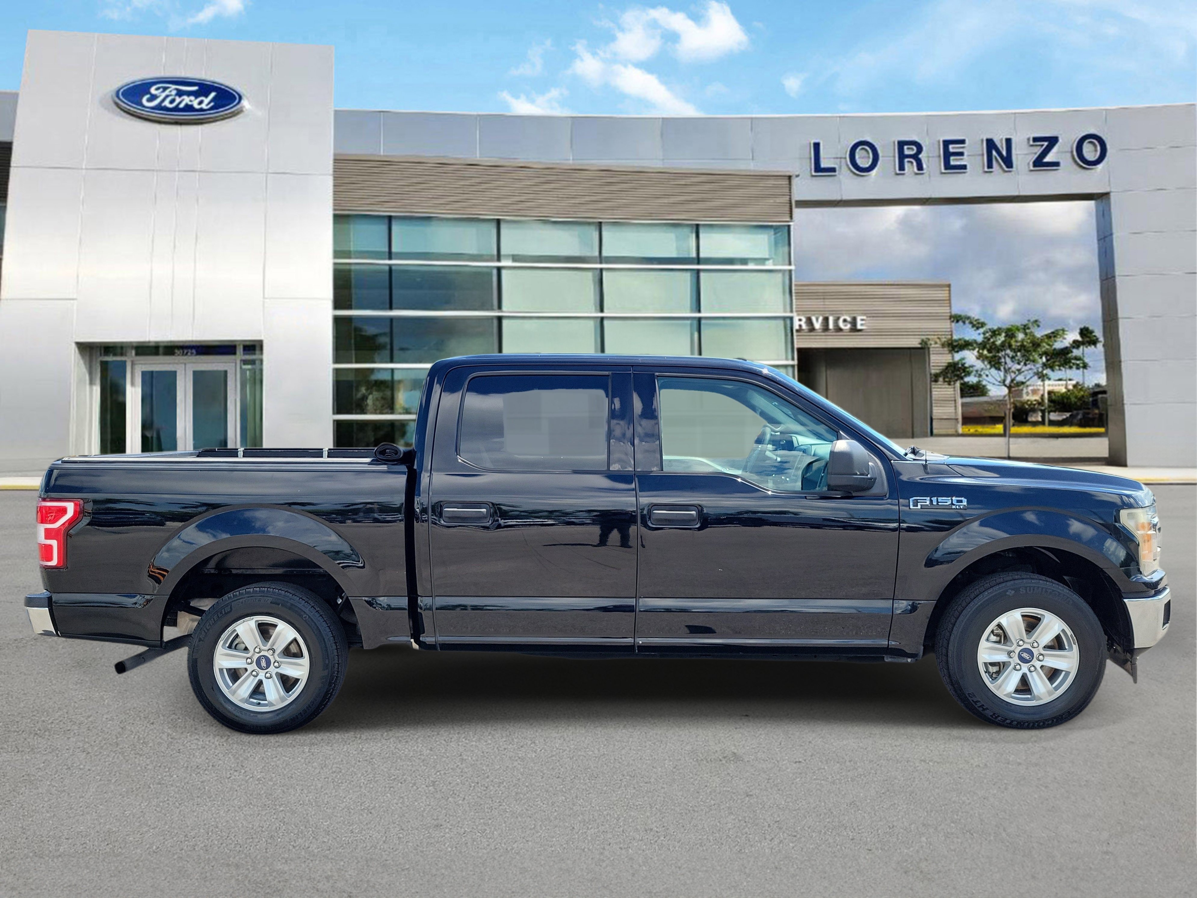 Used 2018 Ford F150 XLT RWD image 4