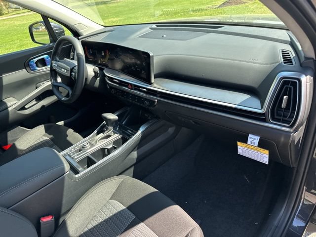New 2026 Kia Sorento LX FWD image 26